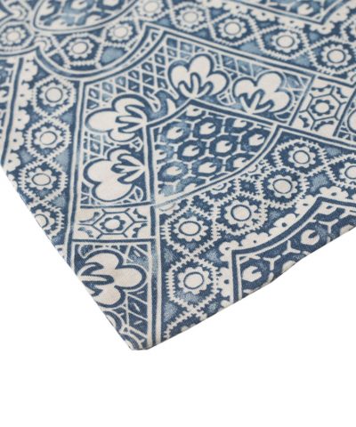 Almofada Padrão Azul e Branco 2